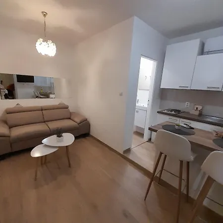 Meje Split